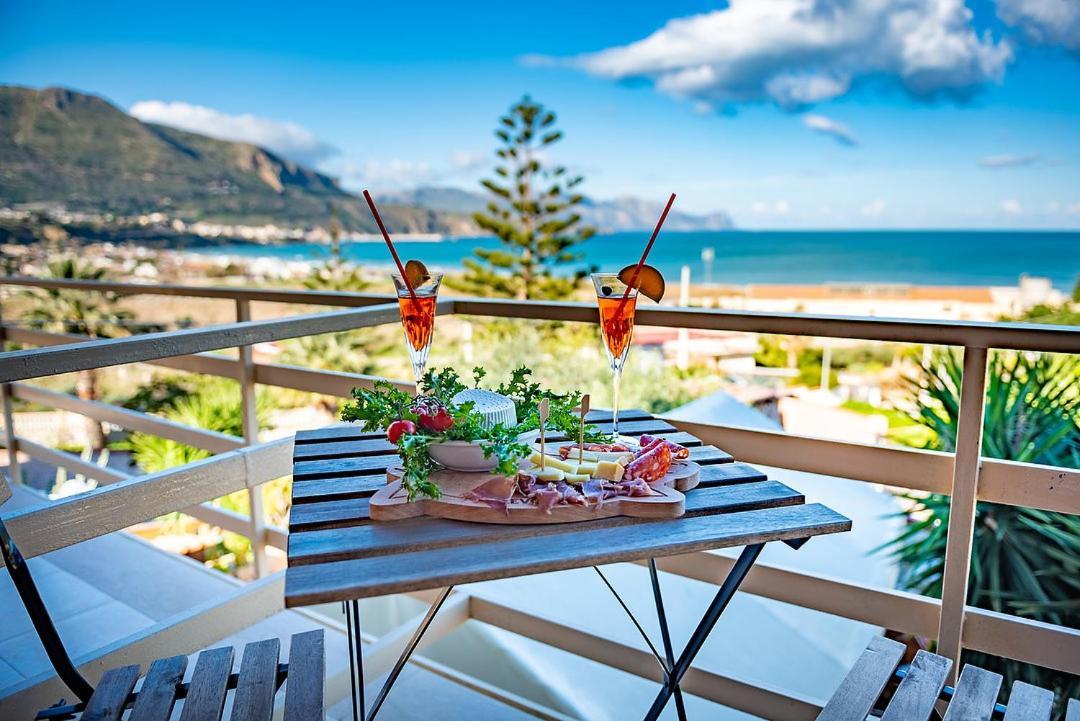 Sciuscia' Bed & Breakfast Алкамо Екстериор снимка