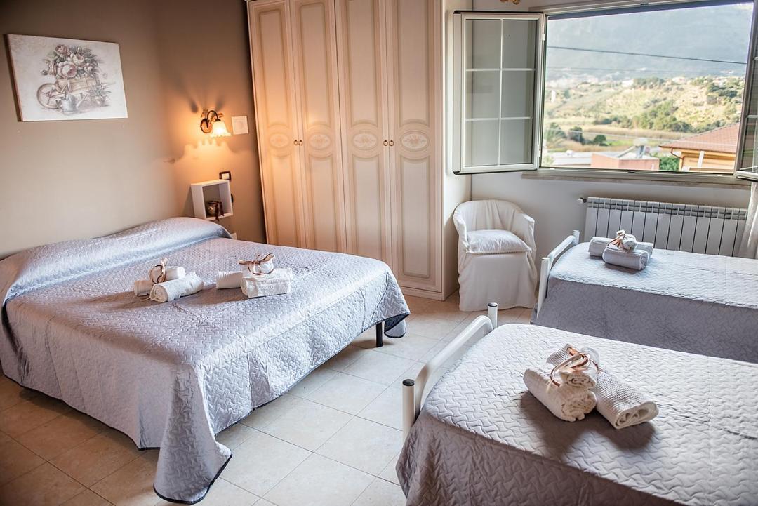 Sciuscia' Bed & Breakfast Алкамо Екстериор снимка