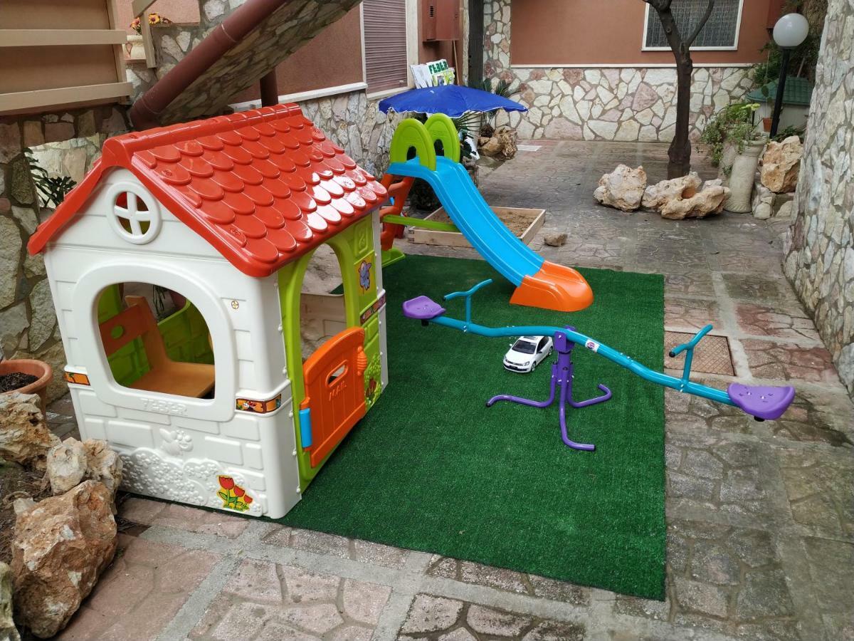 Sciuscia' Bed & Breakfast Алкамо Екстериор снимка